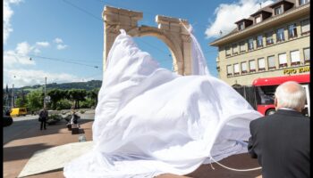 The Snap Architect: Building Foundations for Digital Triumph